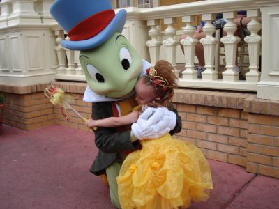 jiminy cricket costume presence